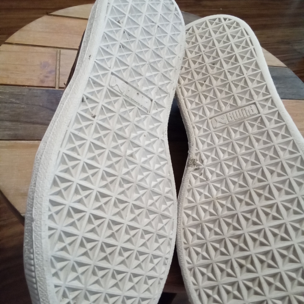 Puma Black Athletic Shoes - Picture 12 of 16